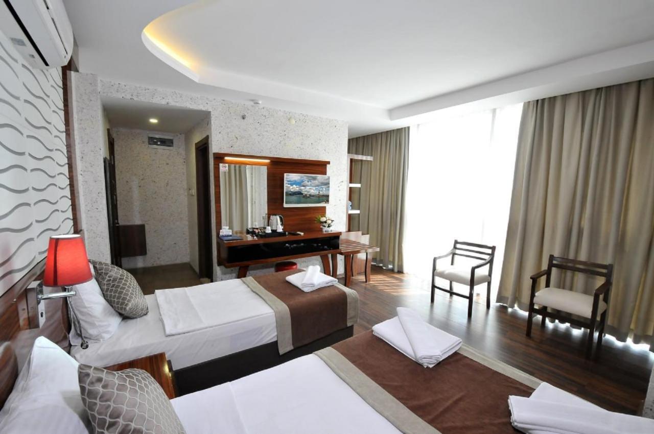 Uk Blue Coast Hotel (Adults Only) Alanya Ngoại thất bức ảnh