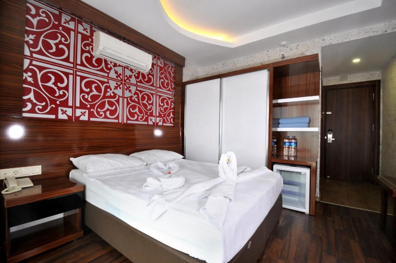 Uk Blue Coast Hotel (Adults Only) Alanya Ngoại thất bức ảnh