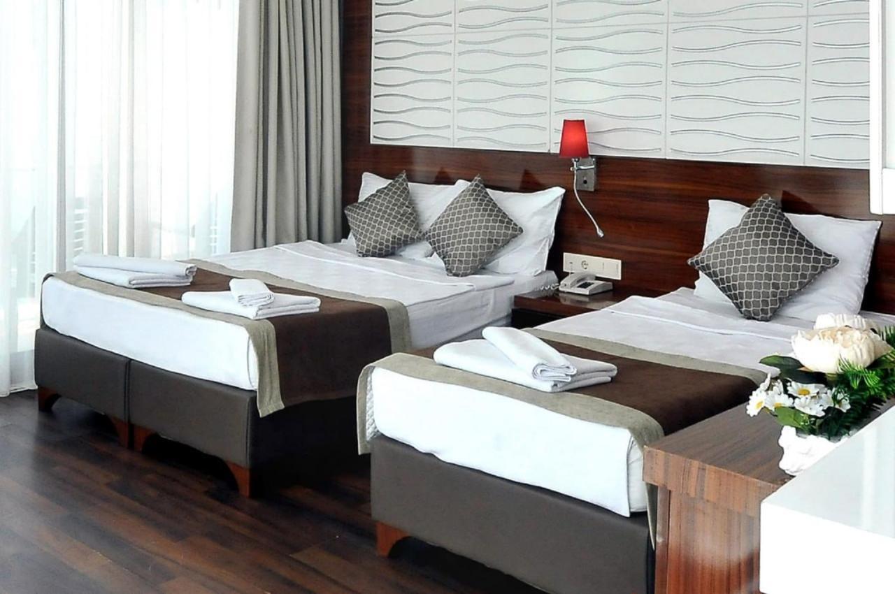 Uk Blue Coast Hotel (Adults Only) Alanya Ngoại thất bức ảnh
